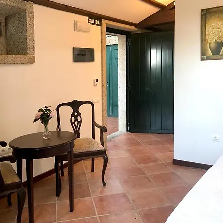 Landhaus Complejo Turistico Rural A Torre De Laxe *