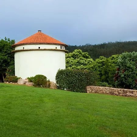 Landhaus Complejo Turistico Rural A Torre De Laxe