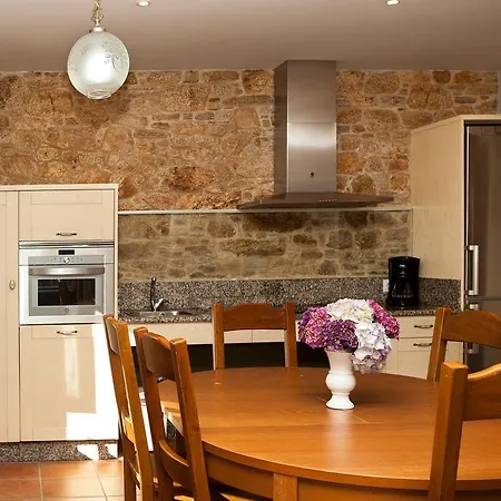 Complejo Turistico Rural A Torre De Laxe Landhaus Laxe