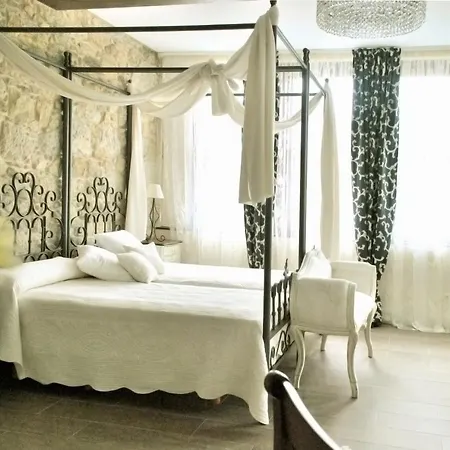 Complejo Turistico Rural A Torre De Hétvégi ház