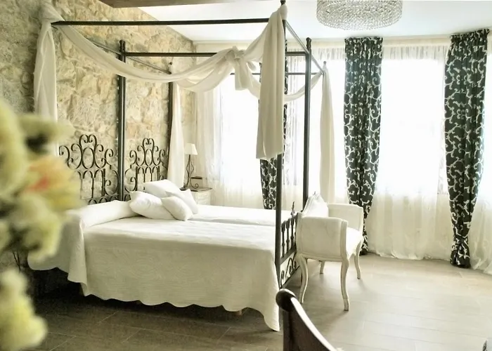 Complejo Turistico Rural A Torre De Laxe Country house